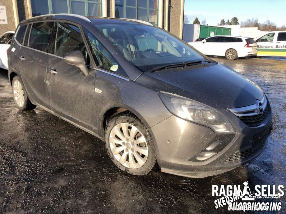 Opel Zafira Tourer 2012-2018 , Motorkode: A20DT, Girkassekode: MYJ