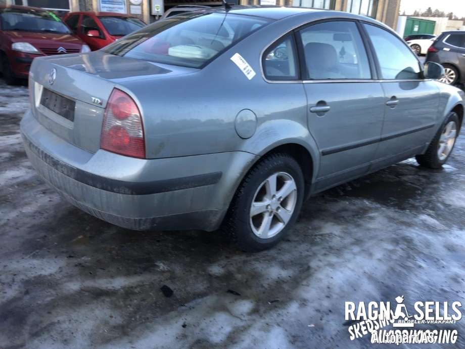 VW Passat 2001-2005 (B5,3BG) (B5,3BG), Motorkode: AVB, Girkassekode: GFL