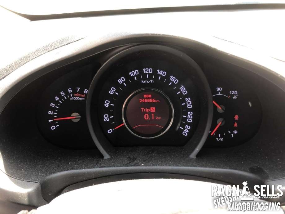 Kia Sportage 2010-2016 (Type III) , Motorkode: G4FD, Girkassekode: 43000 26400
