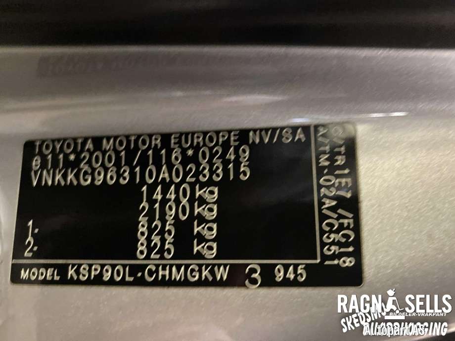 Toyota Yaris 2006-2009 (Type II, Fase 1) , Motorkode: 1KR-FE, Girkassekode: 303000D070