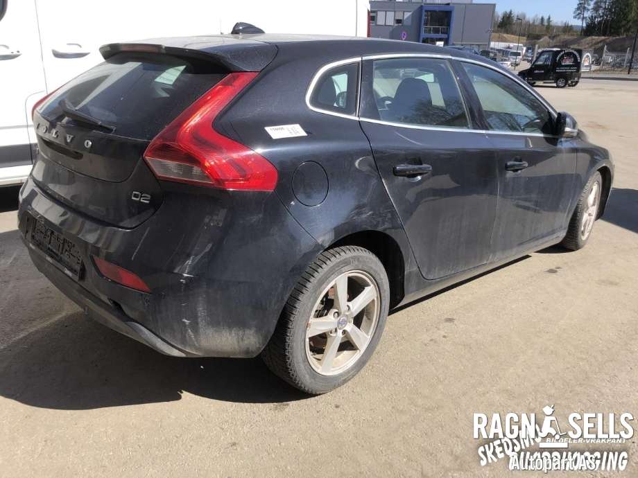 Volvo V40 2012-2019 , Motorkode: D4162T, Girkassekode: MPS6