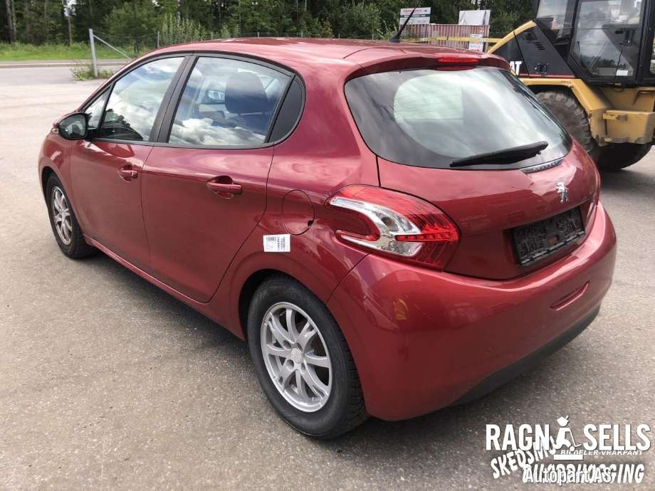 Peugeot 208 2012-2019 (Type I) , Motorkode: ZM01, Girkassekode: CP (13X64)