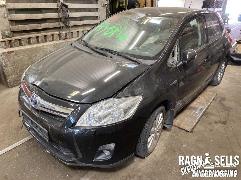 Toyota Auris 2010-2012 (Type I, Fase 2) , Motorkode: 2ZR-FXE, Girkassekode: 