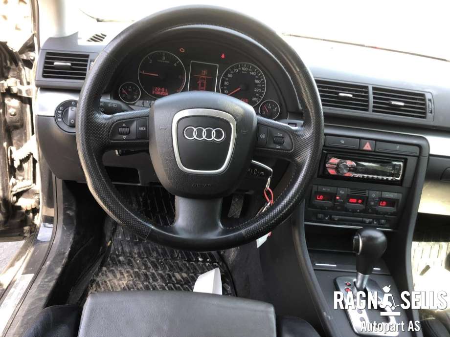 Audi A4 2004-2008 (Type III) (B7) (B7), Motorkode: BLB, Girkassekode: GYJ