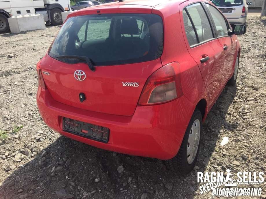 Toyota Yaris 2006-2009 (Type II, Fase 1) , Motorkode: 2SZFE, Girkassekode: 3030052420