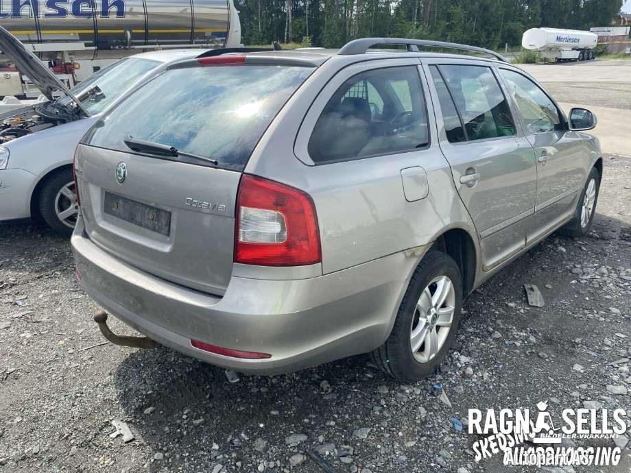 Škoda Octavia 2009-2013 (Type II, Fase 2) , Motorkode: CAY, Girkassekode: LNN