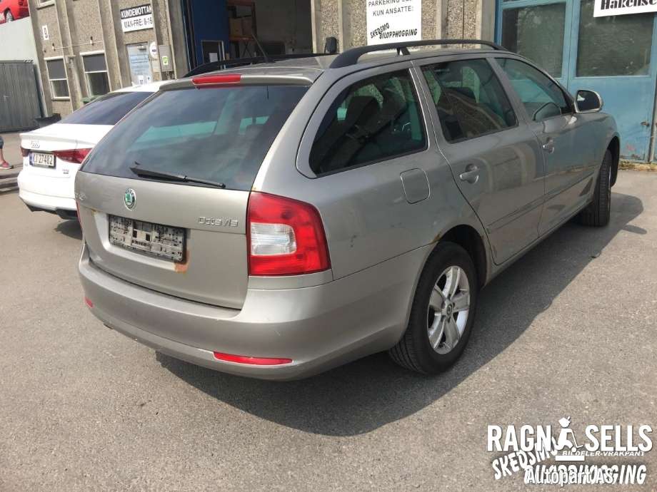 Škoda Octavia 2009-2013 (Type II, Fase 2) , Motorkode: BLS, Girkassekode: KXV
