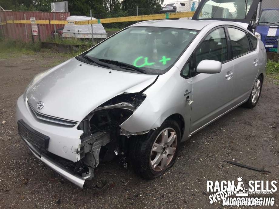 Toyota Prius 2004-2009 (Type II) (COMBI) (COMBI), Motorkode: 1NZ-FXE, Girkassekode: 3090047040