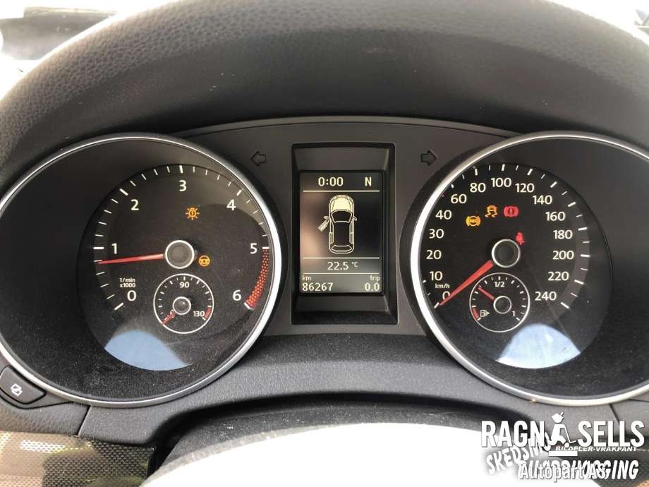 VW Golf VI 2008-2012 , Motorkode: CAY, Girkassekode: LST