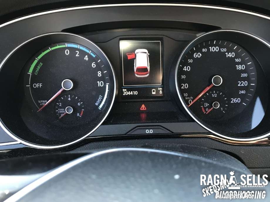 VW Passat 2015-2019 (Fase 1) (B8) (B8), Motorkode: CUKC, Girkassekode: RXG