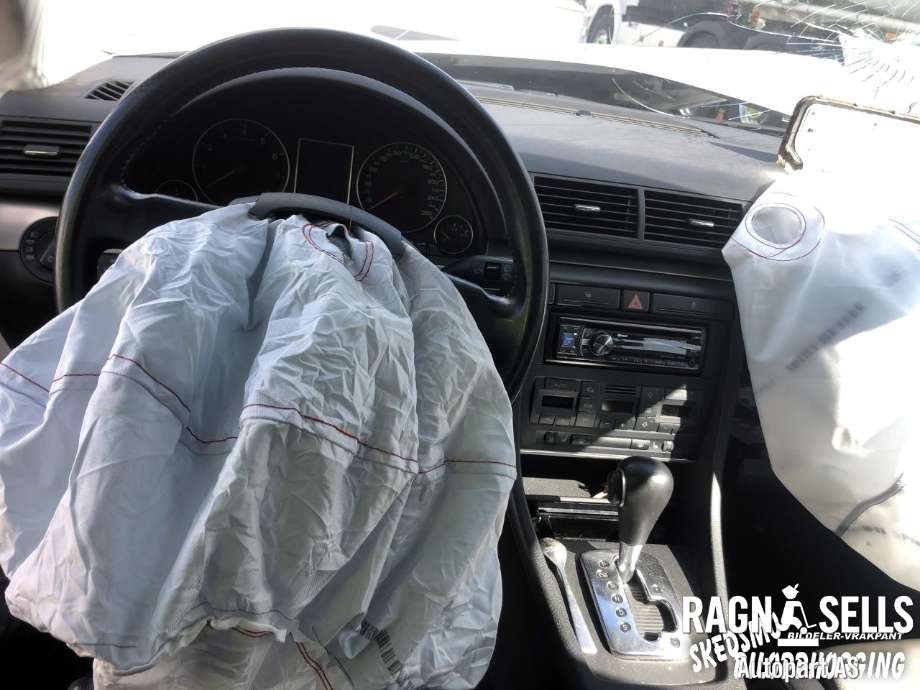 Audi A4 2004-2008 (Type III) (B7) (B7), Motorkode: BGB, Girkassekode: HKC