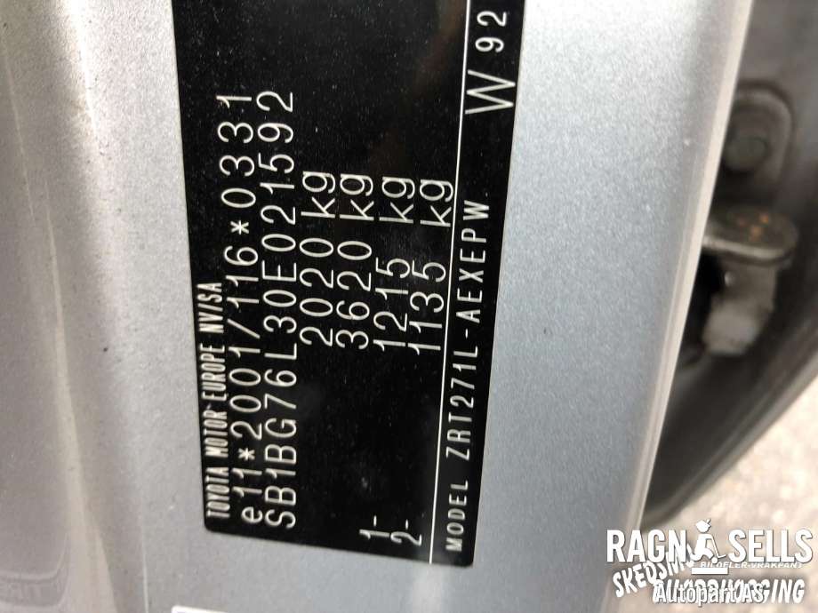 Toyota Avensis 2009-2015 (Type III, Fase 1) , Motorkode: 2ZR-FAE, Girkassekode: 3040020020