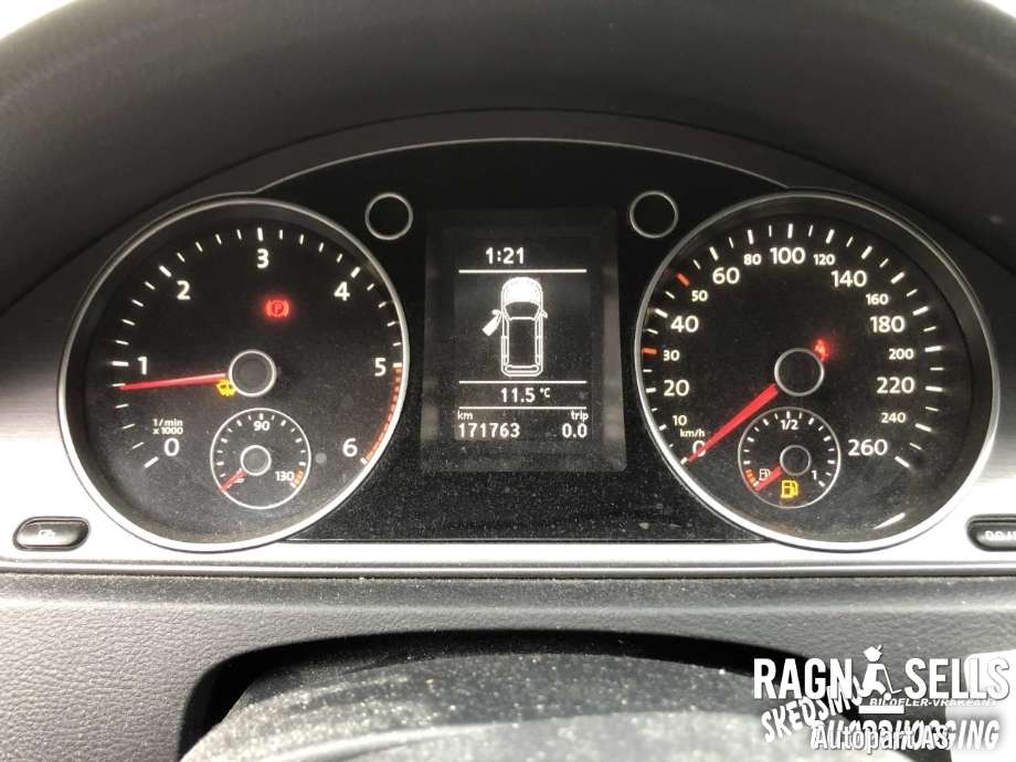 VW Passat 2011-2015 (B7) (B7), Motorkode: CAYC, Girkassekode: MYP