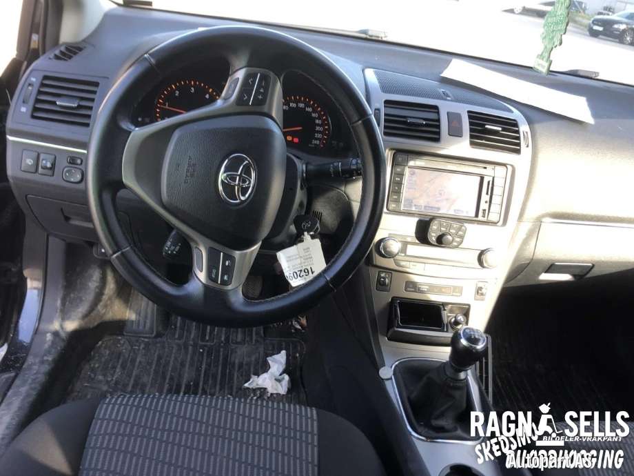 Toyota Avensis 2009-2015 (Type III, Fase 1) , Motorkode: 1AD-FTV, Girkassekode: 3030020A90