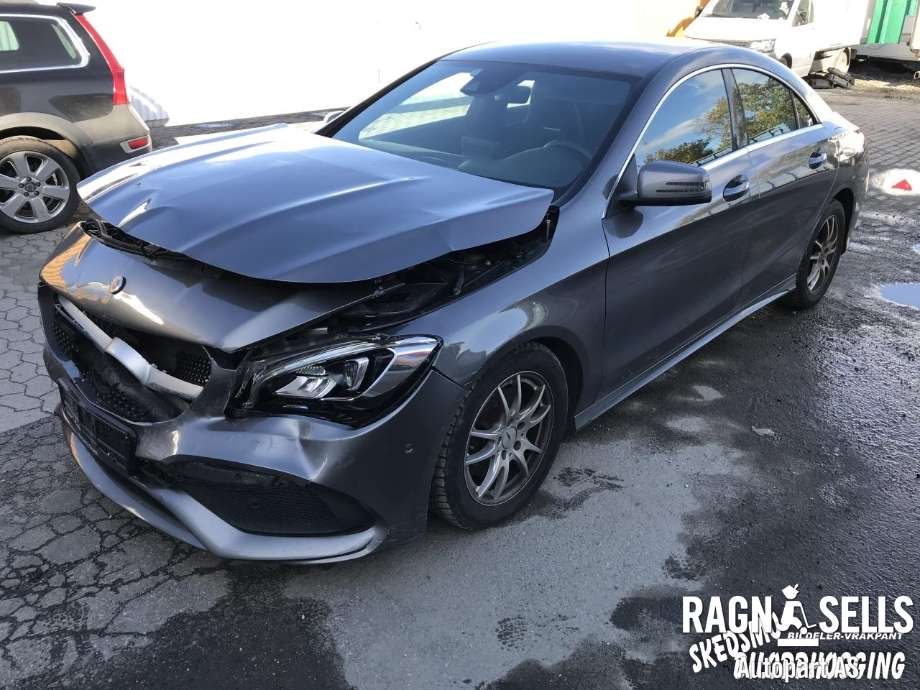 Mercedes CLA 2013-2019 (C117) (C117), Motorkode: 270910, Girkassekode: 72400220832526