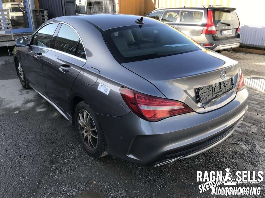 Mercedes CLA 2013-2019 (C117) (C117), Motorkode: 270910, Girkassekode: 72400220832526