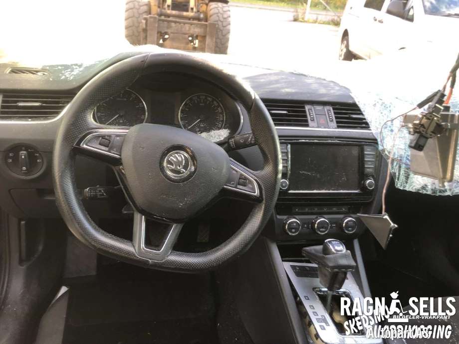 Škoda Octavia 2013-2016 (Type III, Fase 1) , Motorkode: CJS, Girkassekode: QMH