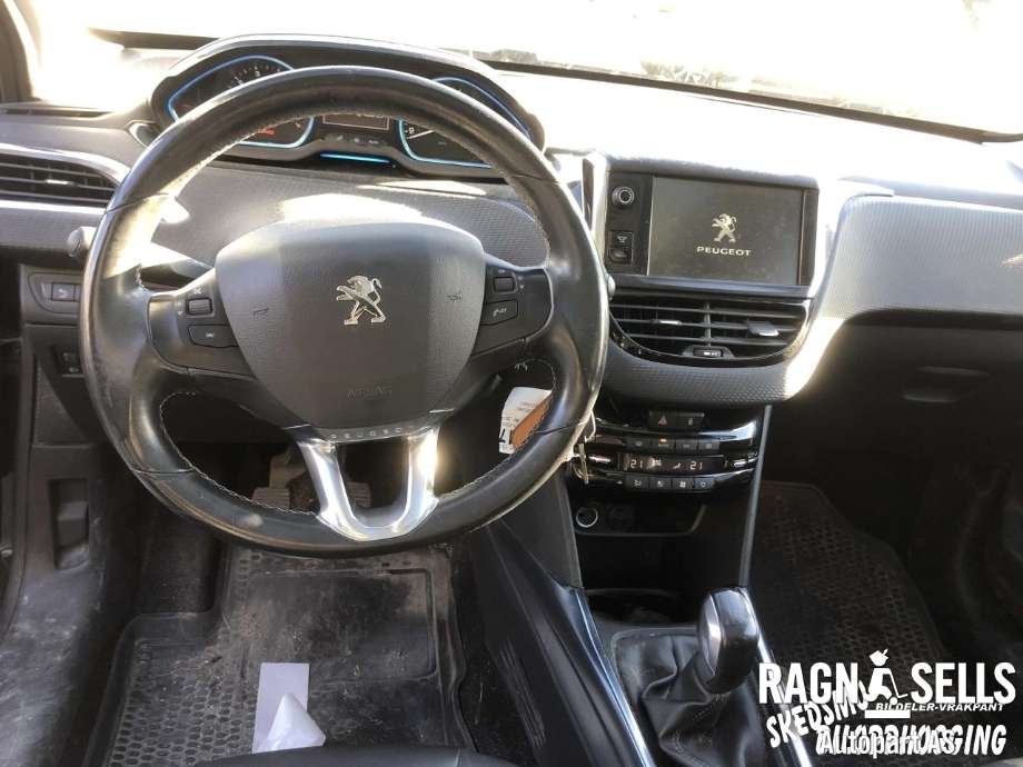Peugeot 2008 2013-2019 (Type I) , Motorkode: HM01, Girkassekode: CP 13X64
