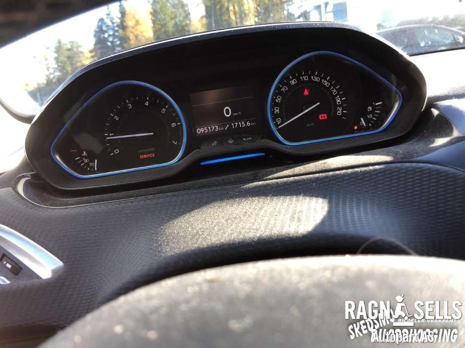 Peugeot 2008 2013-2019 (Type I) , Motorkode: HM01, Girkassekode: CP 13X64