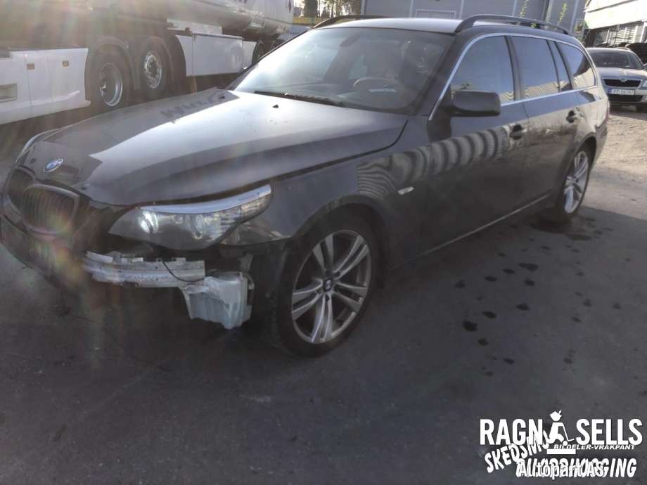 BMW 5-Serie 2003-2010 (E60/E61) (E60/E61), Motorkode: 11 00 2 146 543, Girkassekode: 24 00 7 581 410