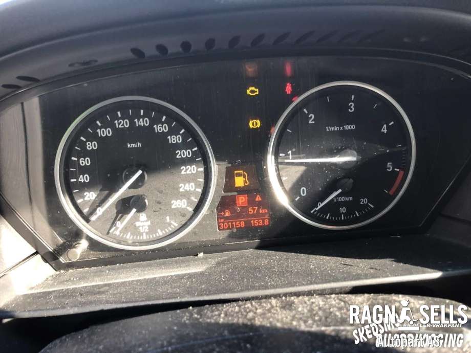 BMW 5-Serie 2003-2010 (E60/E61) (E60/E61), Motorkode: 11 00 2 146 543, Girkassekode: 24 00 7 581 410