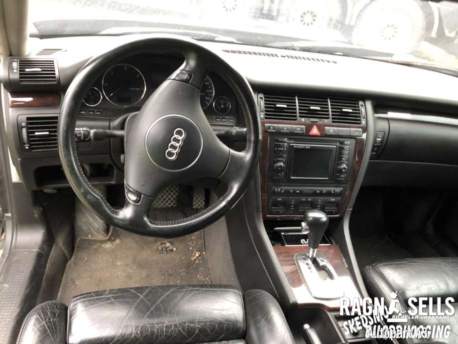 Audi A8 1995-2002 (Type I) , Motorkode: AKF, Girkassekode: FUU