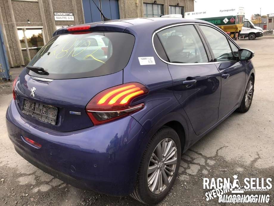 Peugeot 208 2012-2019 (Type I) , Motorkode: HN01, Girkassekode: CP 15X61
