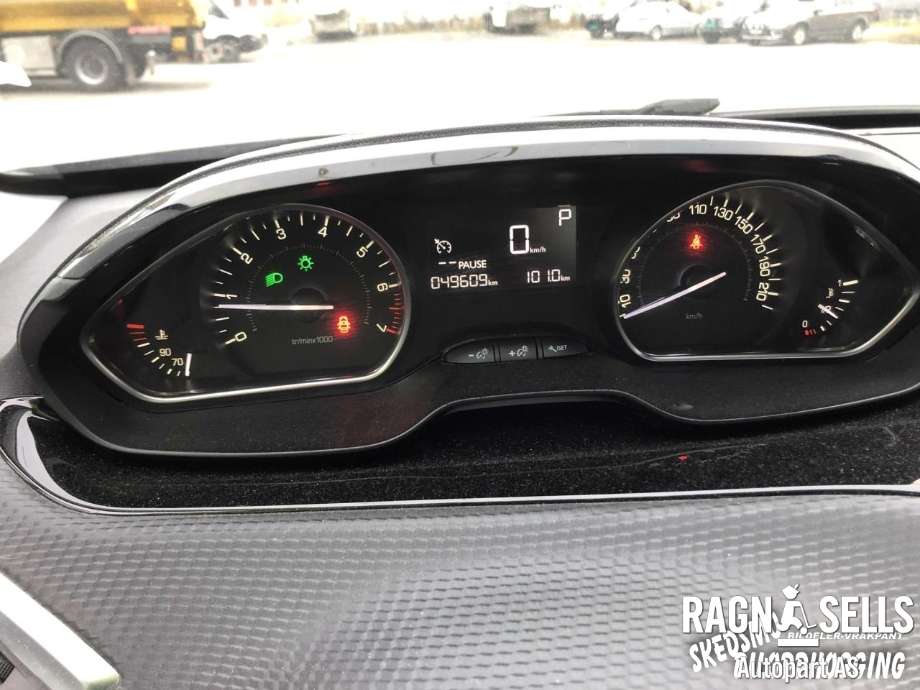 Peugeot 208 2012-2019 (Type I) , Motorkode: HN01, Girkassekode: CP 15X61