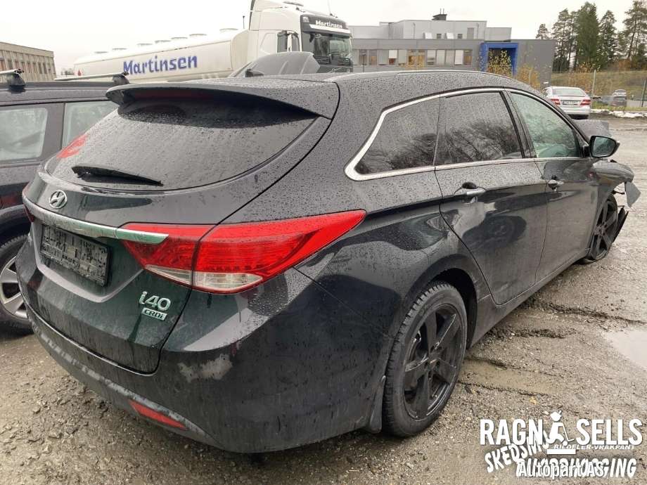 Hyundai i40 2012-2017 , Motorkode: D4FD, Girkassekode: