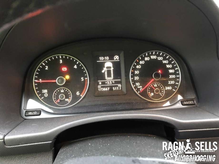 VW Caddy 2010-2015 (Type III, Fase 2) , Motorkode: CAY, Girkassekode: 