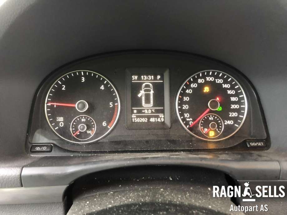 VW Touran 2010-2015 (Type I, Fase 3) , Motorkode: CFH, Girkassekode: PPY