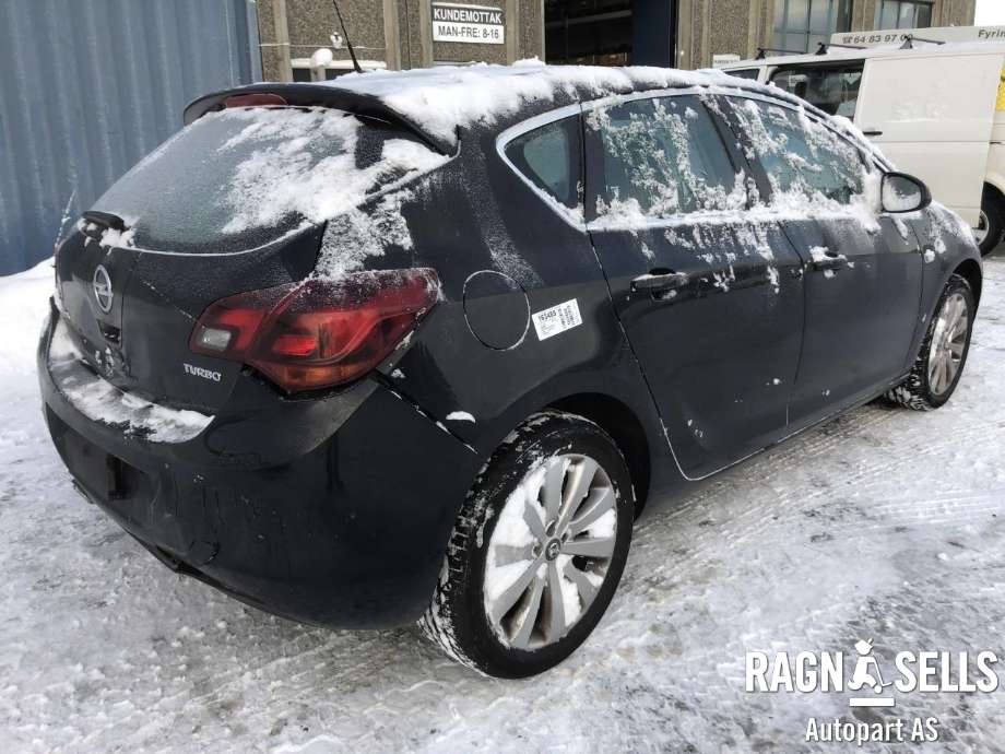 Opel Astra J 2010-2015 , Motorkode: A14NET, Girkassekode: MH8