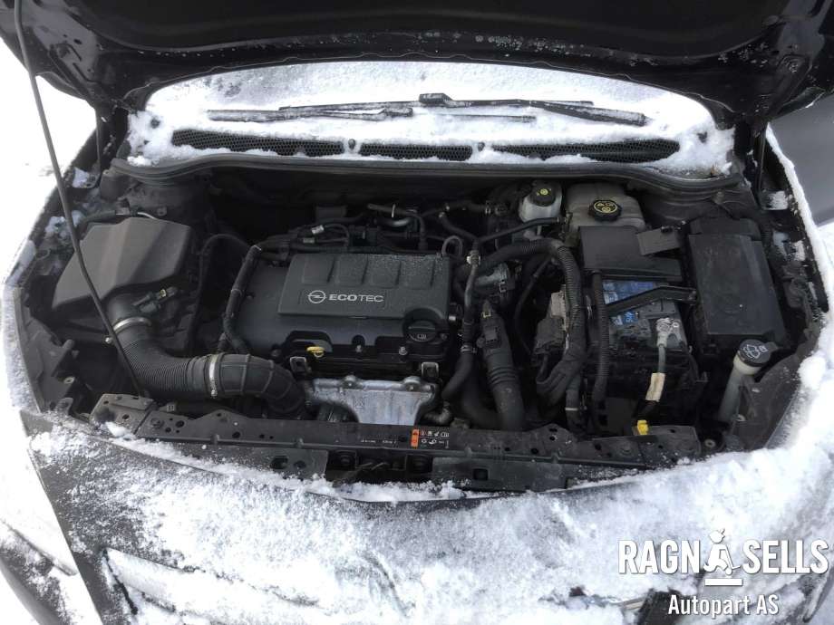 Opel Astra J 2010-2015 , Motorkode: A14NET, Girkassekode: MH8