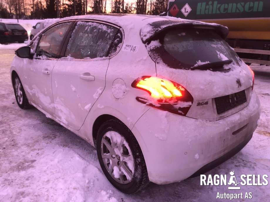 Peugeot 208 2012-2019 (Type I) , Motorkode: HM01, Girkassekode: CP (13X59)