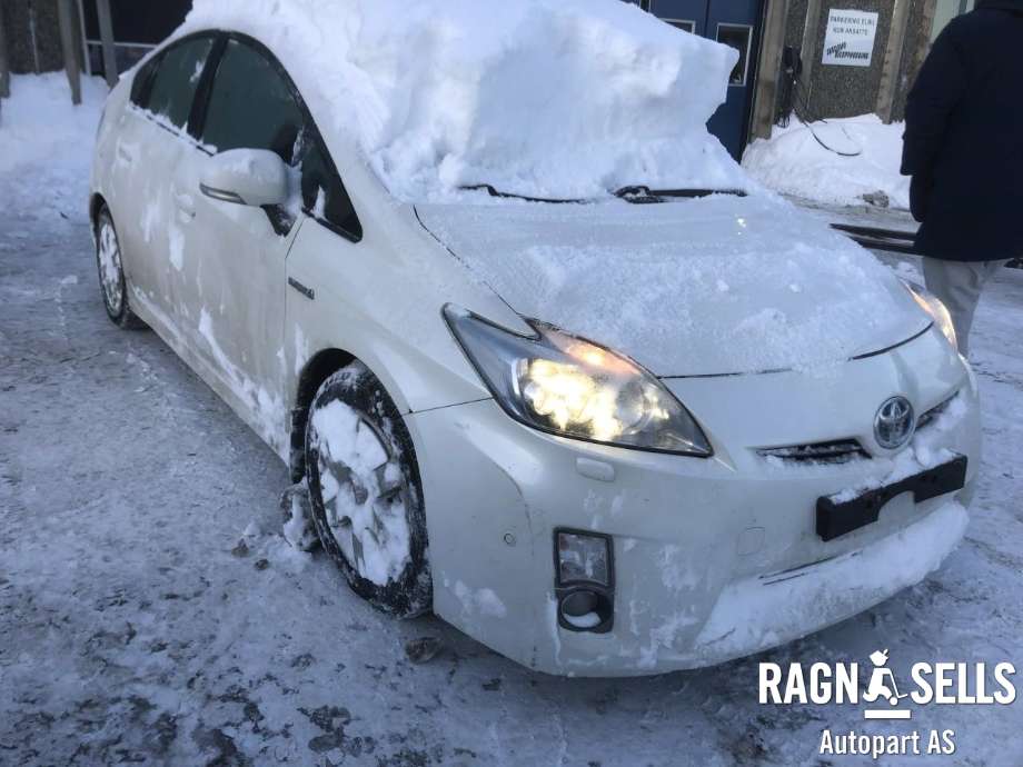Toyota Prius 2009-2016 (Type III) (COMBI) (COMBI), Motorkode: 2ZR-FXE, Girkassekode: 3090047060