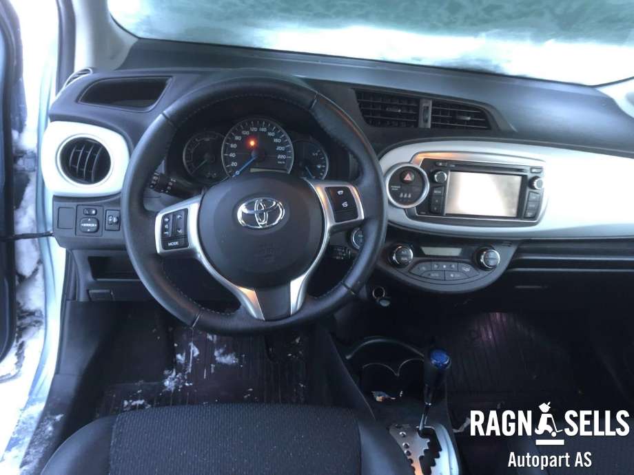Toyota Yaris 2012-2014 (Type III, Fase 1) , Motorkode: 1NZ-FXE, Girkassekode: 3090052010