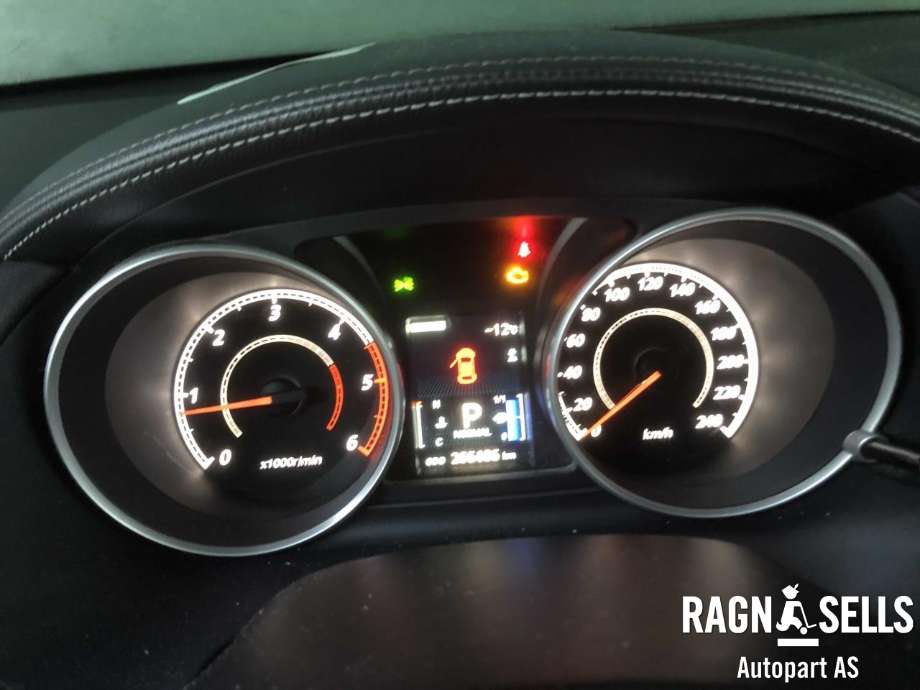 Mitsubishi Outlander 2010-2012 (Type II, Fase 2) , Motorkode: 4HK, Girkassekode: W6DGB423A
