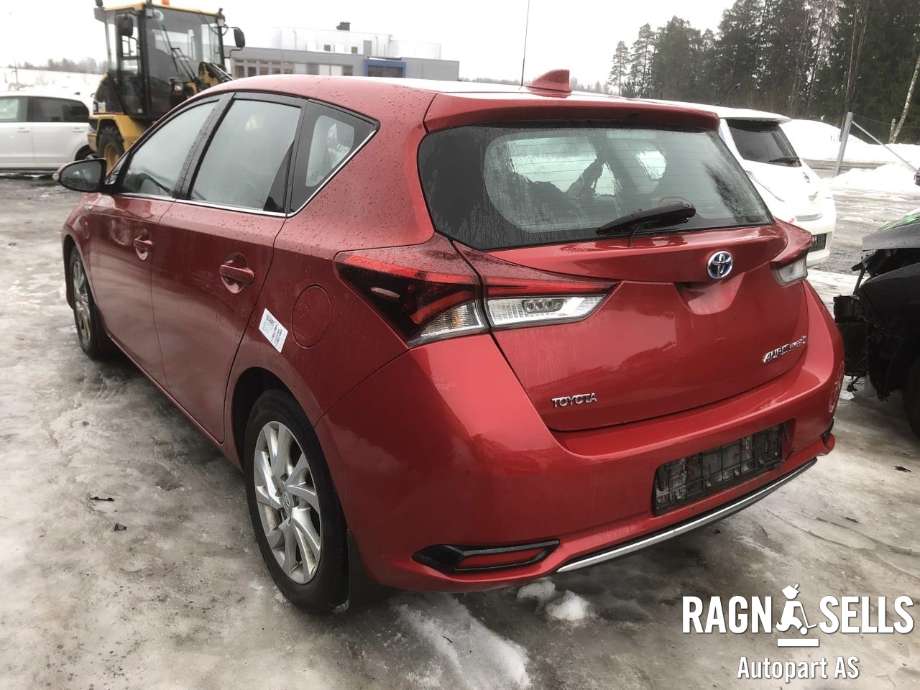 Toyota Auris 2015-2019 (Type II, Fase 2) , Motorkode: 2ZR-FXE, Girkassekode: 3090047064