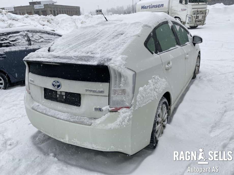 Toyota Prius 2009-2016 (Type III) (COMBI) (COMBI), Motorkode: 2ZR-FXE, Girkassekode: 3090047062