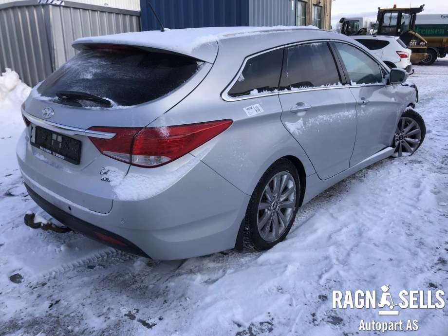 Hyundai i40 2012-2017 , Motorkode: D4FD, Girkassekode: 43000 3D020