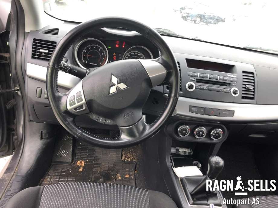 Mitsubishi Lancer 2008-2017 , Motorkode: 4A92, Girkassekode: F5M43-1-RZQ1