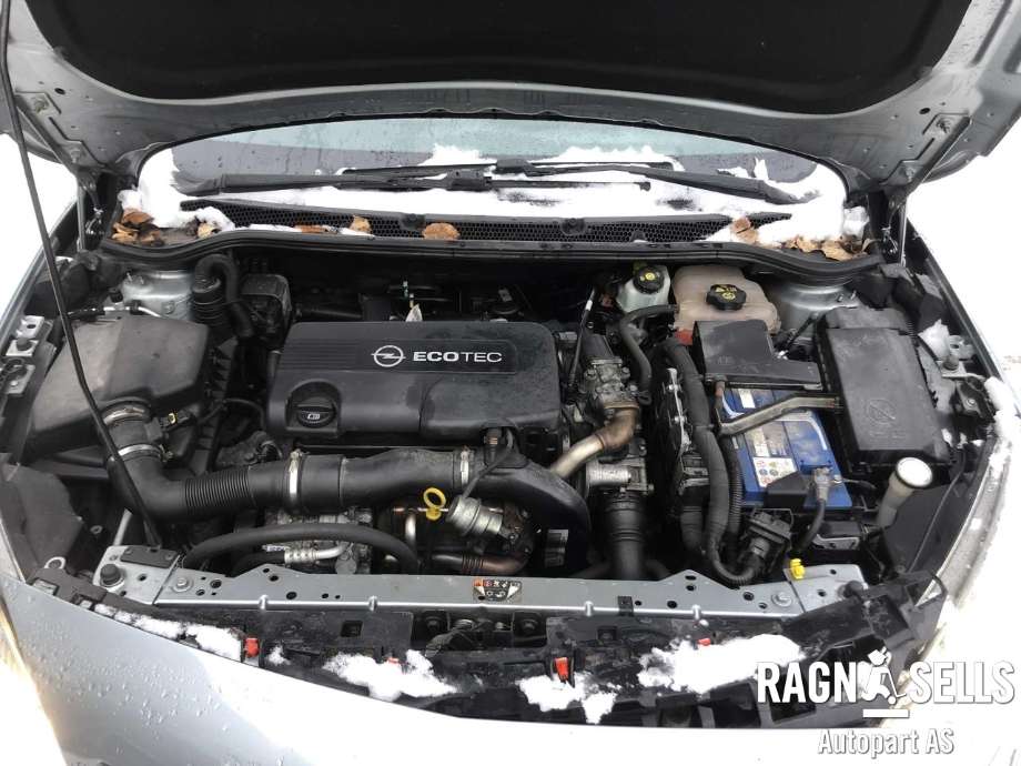 Opel Astra J 2010-2015 , Motorkode: A17DTR, Girkassekode: MZ4