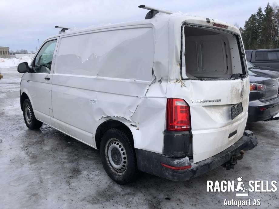 VW Transporter / Caravelle 2015-2019 (T6) (T6), Motorkode: CXG, Girkassekode: QWM