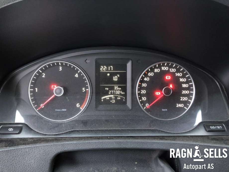 VW Transporter / Caravelle 2009-2015 (Fase 2) (T5) (T5), Motorkode: CAAB, Girkassekode: LRS