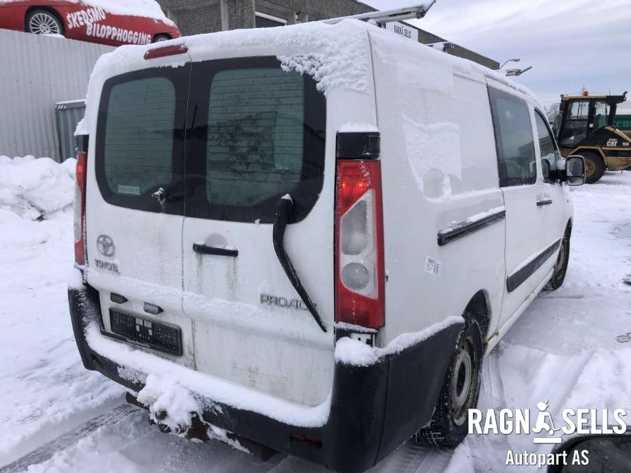 Toyota Proace 2013-2016 (Type I) , Motorkode: RH02, Girkassekode: 