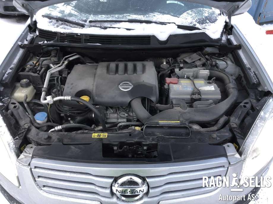 Nissan Qashqai 2007-2010 (Type I, Fase 1) , Motorkode: M9R, Girkassekode: 32010JG75E