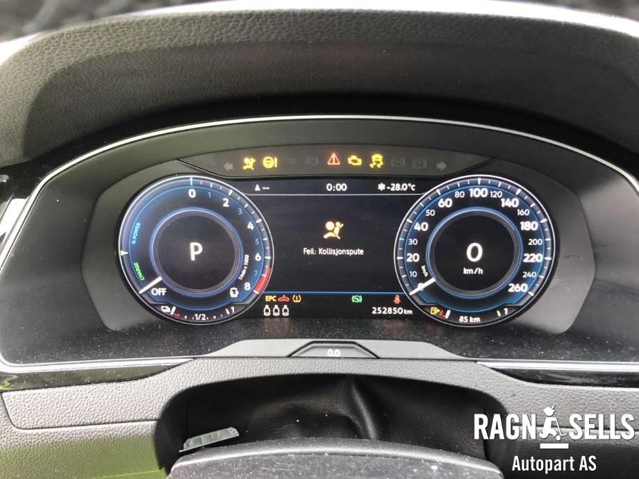 VW Passat 2015-2019 (Fase 1) (B8) (B8), Motorkode: CUK, Girkassekode: