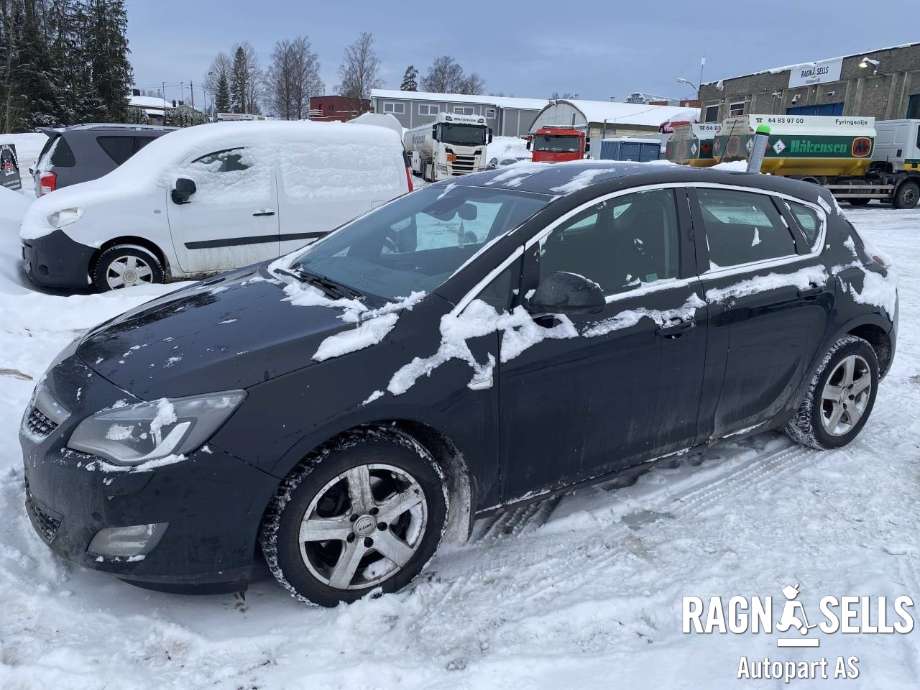 Opel Astra J 2010-2015 , Motorkode: A17DTR, Girkassekode: MZ4