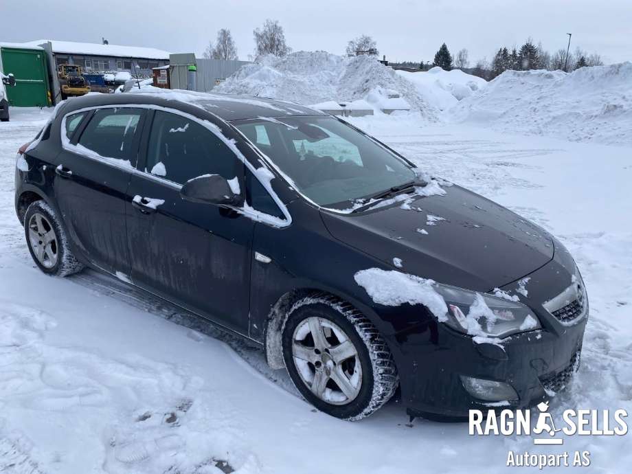 Opel Astra J 2010-2015 , Motorkode: A17DTR, Girkassekode: MZ4