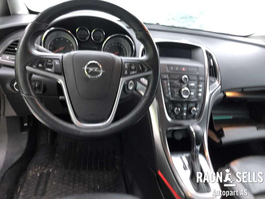 Opel Astra J 2010-2015 , Motorkode: A14NET, Girkassekode: MH8